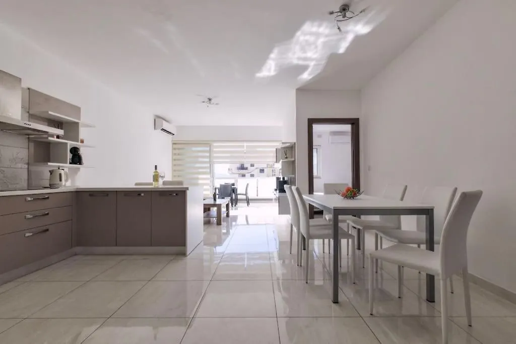 Naxxar Gardens Apartment